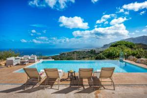 Villa Azuria con Piscina Privata Vista Mare