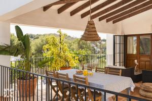 Villa Las Salinas by Abahana Villas