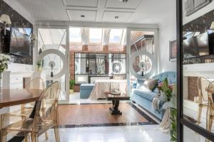 The Eleven by Fragola Apartments