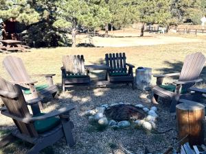 Mountain Shadows Resort