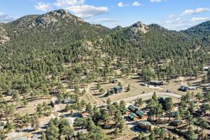 Mountain Shadows Resort