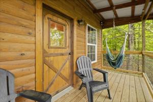 Hot Tub & WiFi - Clifftop Cabin - Muir Valley