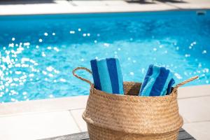 Green Hill Suites Near Athens Airport