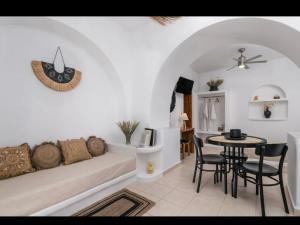 Kalliopi Vikeli Milos