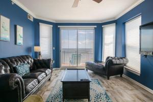 Spacious Beachview End Unit in Legacy Tower 2 -809 - 3 bedroom 3 bath condo