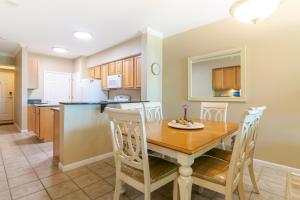 Beachview Condo at Legacy Tower 1 -202 - fully furnished 2 bedroom 2 bathroom