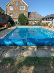 Charming Barn - 2 Bed