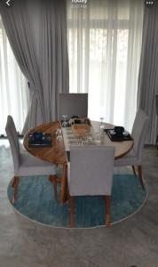 Cozy newly built townhouse