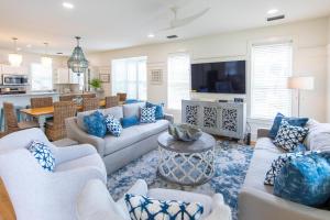 The Tide Life with Carriage