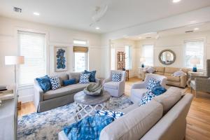 The Tide Life with Carriage