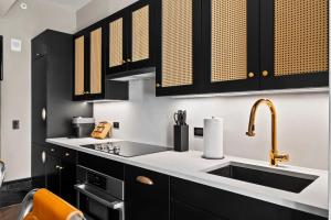 Freeman 501 by Rove Studio with Shared Amenities