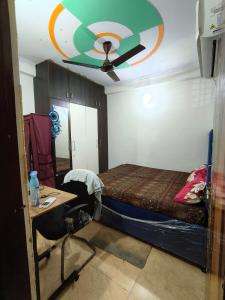 FeelFree Homestay Newashoknagar Mayurvihar phase 1 Delhi