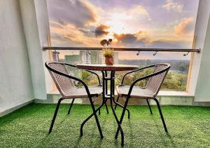 Diamond Ivy-Swiss heights