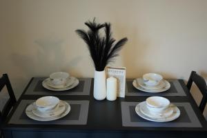 Luxury 2-Bedroom Home 10 Minutes from Birmingham City Centre