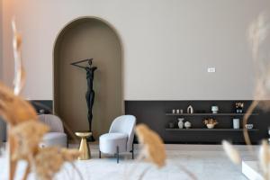 Central ONE Presidential plus Parking