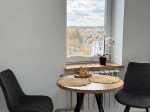 Comfort House Партизанська 25