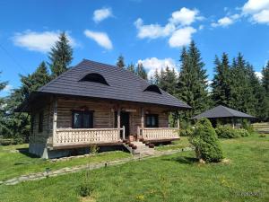 Căsuța din Povești - Vatra