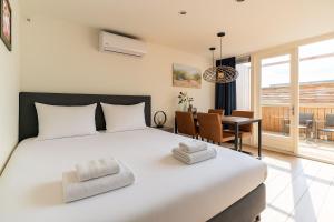 3 Stylish apartments in the heart of Breda city center