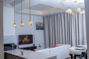 Riverbank apartment at Two Rivers