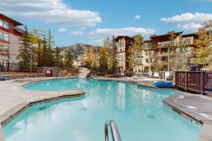 Powderhorn Lodge 102: Sego Lily Suite