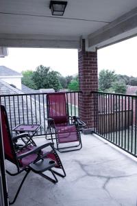 Spacious 6BR Home Sleeps 12 with Game Room near PGA Frisco and Universal Kids