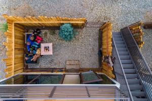 LUXX Lodge Glamping and RV Park