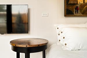 LUXX Lodge Glamping and RV Park