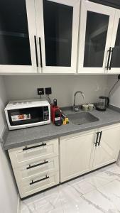 A classy apartment with a modern design and a distinctive location