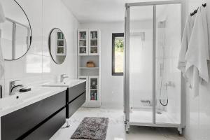 Xeneith Private Room