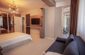 Vitamin Sea - by Apartamentul Potrivit