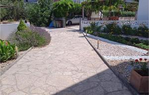 Gorgeous Apartment In Pirovac With Wifi