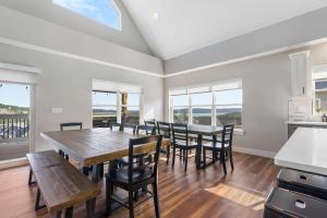 Ingallview at Branson Cove Indoor Pool