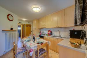 Chalet Sciachilo Ski In-Ski Out 10m - Happy Rentals