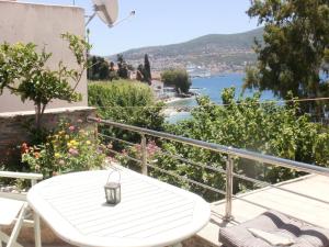 Afroessa Studios & Apartments Samos Greece