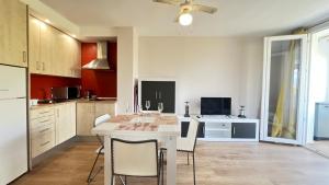 Apartamento con Terraza cerca del Mar