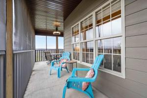 The Gathering Place - Minutes to 61-Acre Theme Park