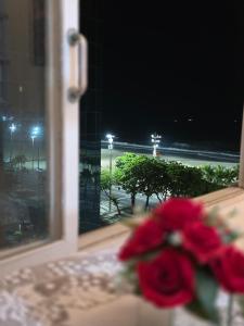 Apartamento lateral mar