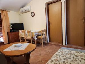 Two Bedroom Apartment A1