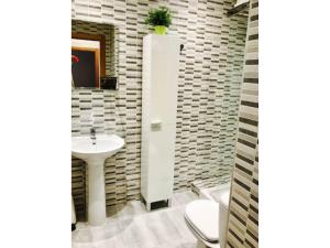 Malaga Refino Apartment with Rooftop Pool