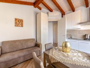 Attico con posteggio privato img10