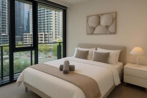 Monlando 2Bed 2Bath with Pool, Gym, Sauna and parking