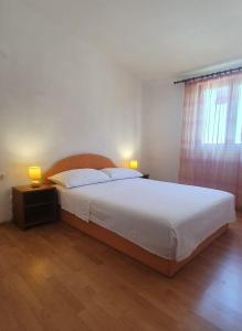 Seaside family friendly house with a swimming pool Okrug Donji, Ciovo - 14348