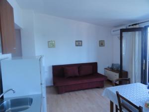 Seaside family friendly house with a swimming pool Okrug Donji, Ciovo - 14348