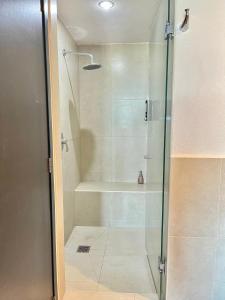 Grand Venetian Beachfront Condos