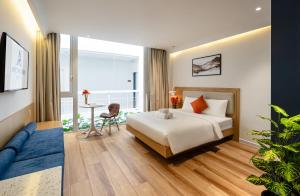 APEC WANDER HOTEL - Near Tan Dinh Market
