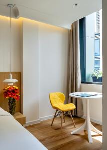 APEC WANDER HOTEL - Near Tan Dinh Market