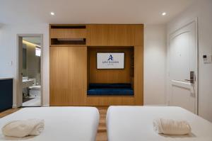 APEC WANDER HOTEL - Near Tan Dinh Market