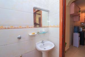 PureHost Executive 1Bedroom AirbnbParklands- Ngara
