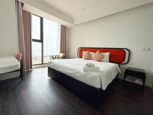 Seaview and Firework 2 Bedrooms - The Shore Apartment