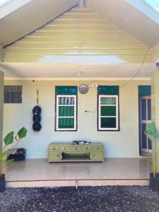 Mango by Hijau Hostel